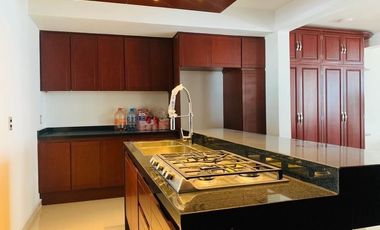 RENTA | CASA MODERNA CON ALBERCA FRACCIONAMIENTO COSTA DE ORO