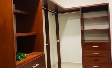 RENTA | CASA MODERNA CON ALBERCA FRACCIONAMIENTO COSTA DE ORO