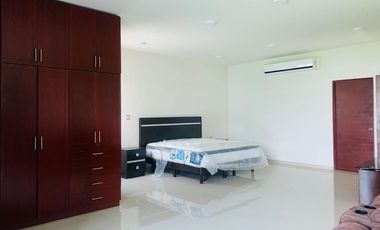 RENTA | CASA MODERNA CON ALBERCA FRACCIONAMIENTO COSTA DE ORO