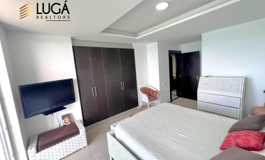 Departamento 2 dormitorios amoblado frente al mar en venta, sector playa Murciélago, Manta Ecuador