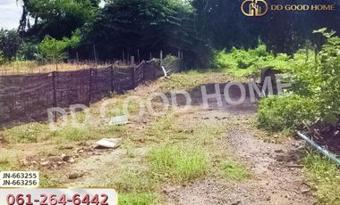 Land in Nakhon Pathom, 185 sq w., near Motorway M81 Bang Yai-Kanchanaburi