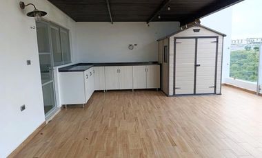 VENTA - Penthouse con terraza, 2 recamaras, estudio. El Mirador