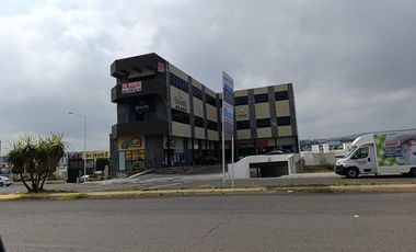 VENTA. El Mirador - Penthouse con terraza, 2 recamaras, estudio