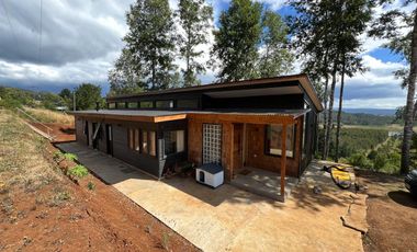 Hermosa Casa Amoblada en Parcela