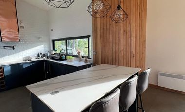 Hermosa Casa Amoblada en Parcela