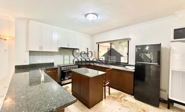 4 Bedroom House with Pool in Maria Luisa for Rent