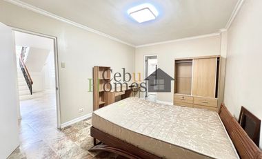 4 Bedroom House with Pool in Maria Luisa for Rent
