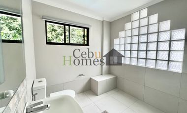 4 Bedroom House with Pool in Maria Luisa for Rent