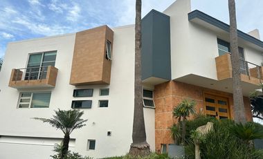 CASA EN RENTA EN PUERTA PLATA.