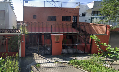 VENTA DE CASA EN ANTONIO VALERIANO, CHAPALITA, ZAPOPAN.