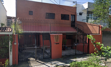 VENTA DE CASA EN ANTONIO VALERIANO, CHAPALITA, ZAPOPAN.