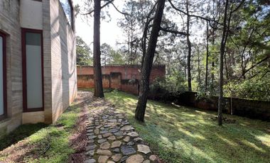 RESIDENCIA EN VENTA – BOSQUES DEL PARAÍSO Privado | Campestre | Seguridad 24/7 | Casa Club  📍 Ubicación: Antes del Km 23