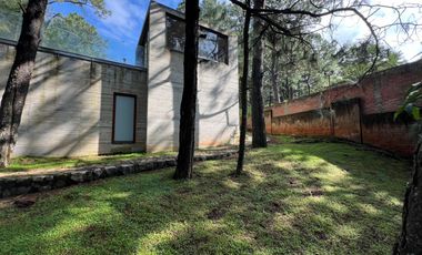 RESIDENCIA EN VENTA – BOSQUES DEL PARAÍSO Privado | Campestre | Seguridad 24/7 | Casa Club  📍 Ubicación: Antes del Km 23