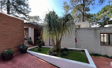 RESIDENCIA EN VENTA – BOSQUES DEL PARAÍSO Privado | Campestre | Seguridad 24/7 | Casa Club  📍 Ubicación: Antes del Km 23