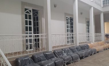 Magnifica CASA con USO de SUELO