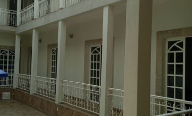 Magnifica CASA con USO de SUELO