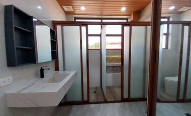 For Sale Modern Design Four (4) Storey Triplex House and Lot in Better Living Parañaque City