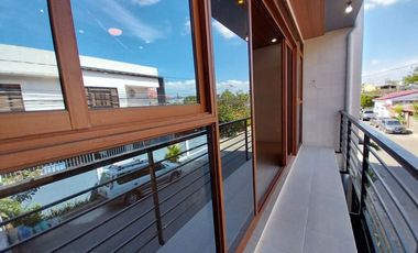 For Sale Modern Design Four (4) Storey Triplex House and Lot in Better Living Parañaque City