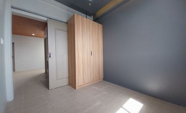 For Sale Modern Design Four (4) Storey Triplex House and Lot in Better Living Parañaque City
