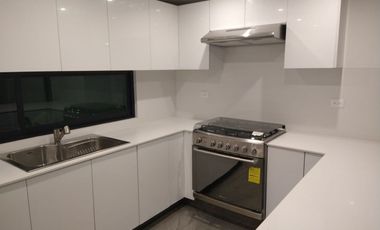 CASA NUEVA EN VENTA EN FRACCIONAMIENTO LOMAS DE COCOYOC, MORELOS