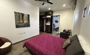 CASA EN VENTA EN MAZATLAN  CON TRIPLE ALTURA EN PRIVADA CON ALBERCA Y ACCESO CONTROLADO A SOLO PASOS DE LA PLAYA (SECTOR CERRITOS) DE TRES RECAMARAS