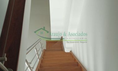VENDEMOS LOCAL COMERCIAL EN PEÑALISA MALL