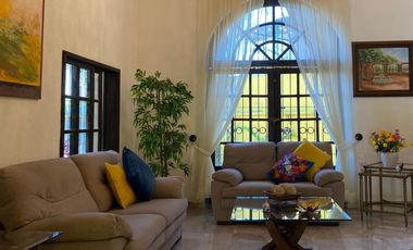 Quinta en venta. Colonia Primero de Mayo. Villahermosa.