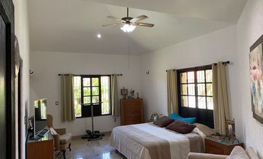 Quinta en venta. Colonia Primero de Mayo. Villahermosa.