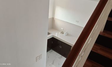 Ready for Occupancy 68 sqm, 3 Bedrooms 2T&B Townhouse West Canumay, Valenzuela City