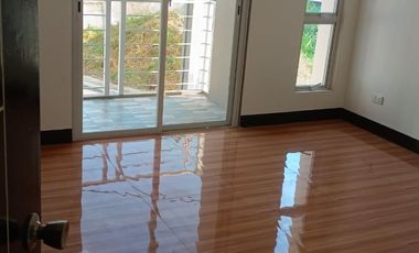 Ready for Occupancy 68 sqm, 3 Bedrooms 2T&B Townhouse West Canumay, Valenzuela City
