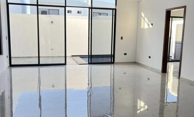 CASA EN VENTA EN MAZATLAN CON ALBERCA PROPIA EN PRIVADA CON GYM Y ALBERCA A SOLO PASOS DE LA PLAYA (SECTOR CERRITOA) 4 RECAMARAS