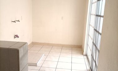 CASA EN VENTA EN AVENIDA ESPAÑA EN EL CORTIJO IRAPUATO