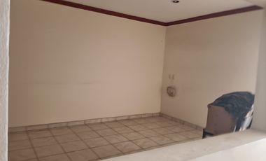 CASA EN VENTA EN AVENIDA ESPAÑA EN EL CORTIJO IRAPUATO