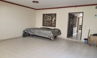 CASA EN VENTA EN AVENIDA ESPAÑA EN EL CORTIJO IRAPUATO