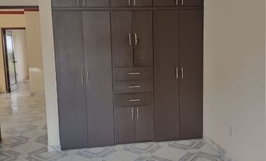CASA EN VENTA EN AVENIDA ESPAÑA EN EL CORTIJO IRAPUATO