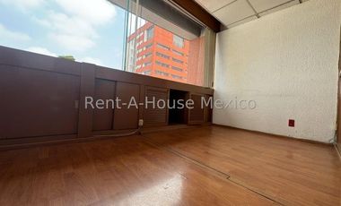 34 años *oficina en Venta – Piso 10, Torre a – Plaza Galería de Las Estrellas*