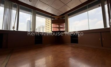 34 años *oficina en Venta – Piso 10, Torre a – Plaza Galería de Las Estrellas*