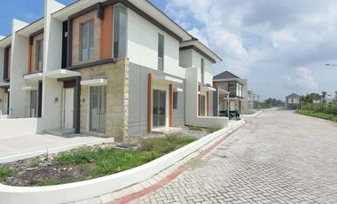 FOR SALE!!! RUMAH MEWAH 2 LANTAI GREENLAND SURABAYA