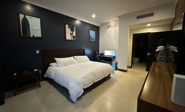 EN VENTA DEPARTAMENTO FRENTE AL MAR EN MAZATLAN DE TRES RECAMARAS (SECTOR CERRITOS) TORRE ESCONDIDO TOWER, CON ALBERCA, CANCHA DE PADEL, GYM, 193 M2