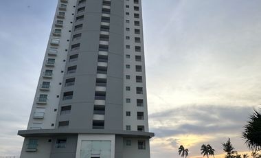 EN VENTA DEPARTAMENTO FRENTE AL MAR EN MAZATLAN DE TRES RECAMARAS (SECTOR CERRITOS) TORRE ESCONDIDO TOWER, CON ALBERCA, CANCHA DE PADEL, GYM, 193 M2