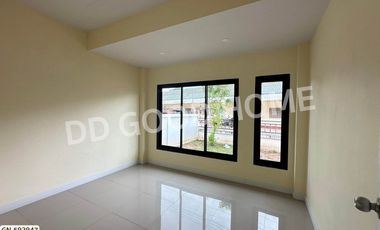 Single house in Chaiyaphum, Near Chao Pho Phaya Lae Shrine