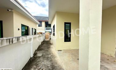 Single house in Chaiyaphum, Near Chao Pho Phaya Lae Shrine