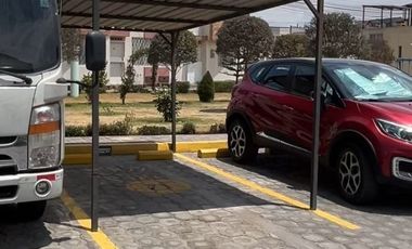 Casa de venta en Quito sector Marianas Parada 10