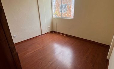 Casa de venta en Quito sector Marianas Parada 10