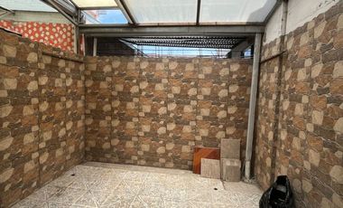Casa de venta en Quito sector Marianas Parada 10