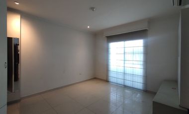 Casa en arriendo en Villa Santos.