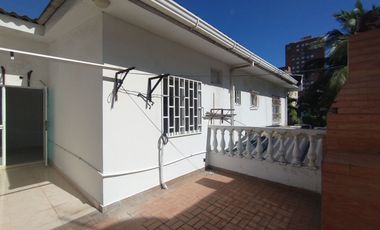 Casa en arriendo en Villa Santos.