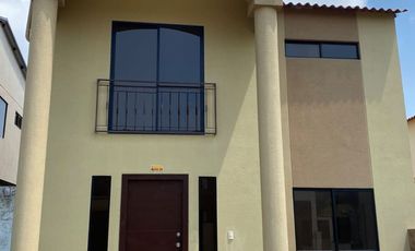 VENTA CASA EN VILLA CLUB ETAPA OMEGA