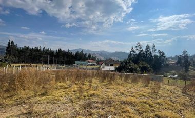 Venta de terreno con 570m2- Ubicado en Carapungo- Cuenca