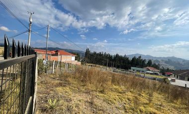 Venta de terreno con 570m2- Ubicado en Carapungo- Cuenca